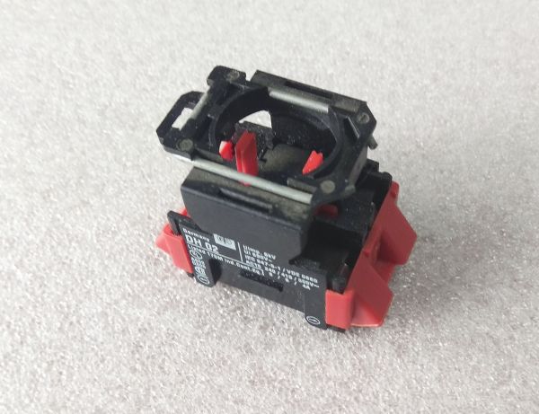 Блок контактный DH02 Telemecanique(026479)