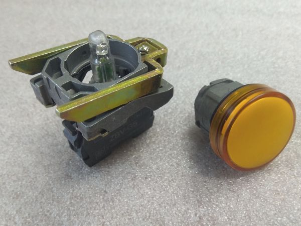 Блок световой XB4 BVG5 120V AC Telemecanique желтый(089198)