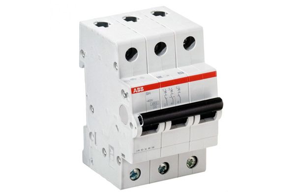 Вимикач автоматичний SZ203-C16 6кА ABB(2CDS253025R0164)