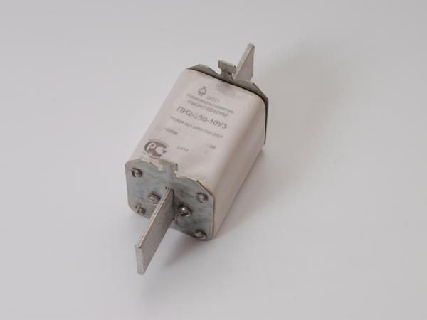 Предохранитель ПН2-200 А