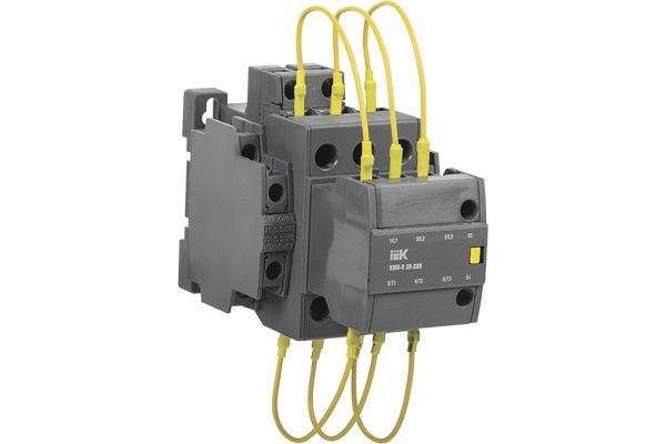 Контактор для конденсаторов КМИ-К 20 кВАр ИЕК(KKMK-20-230-01)
