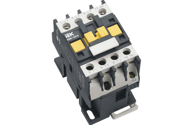 Контактор КМИ-11210 12А 220В/АС3 1НО, ИЭК   УЦЕНКА(KKM11-012-230-10)