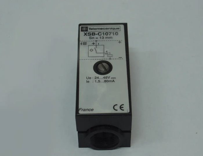 Датчик індуктивний XSB C10710 TELEMECANIQUE(XSB C10710)