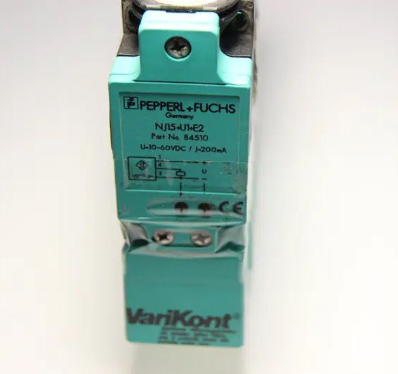Датчик індуктивний в корпусі NJ15+U1+E2 VARIKONT PEPPERL+FUCHS(NJ15+U1+E2)