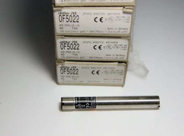 Приймач фотоелектричний OF 5022 OFЕ-FP KG/US-100 IFM ELECTRONIC(OF 5022 OFЕ-FP KG/US-100)