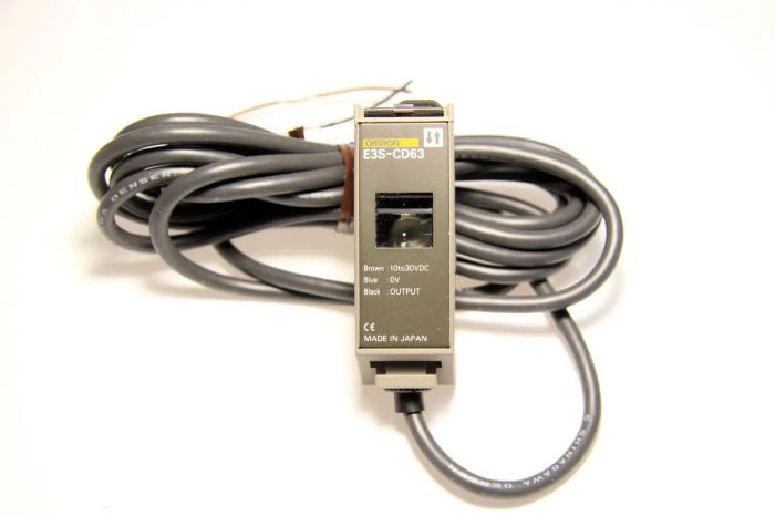 Фотодатчик E3S-CD63 OMRON(E3S-СD63)