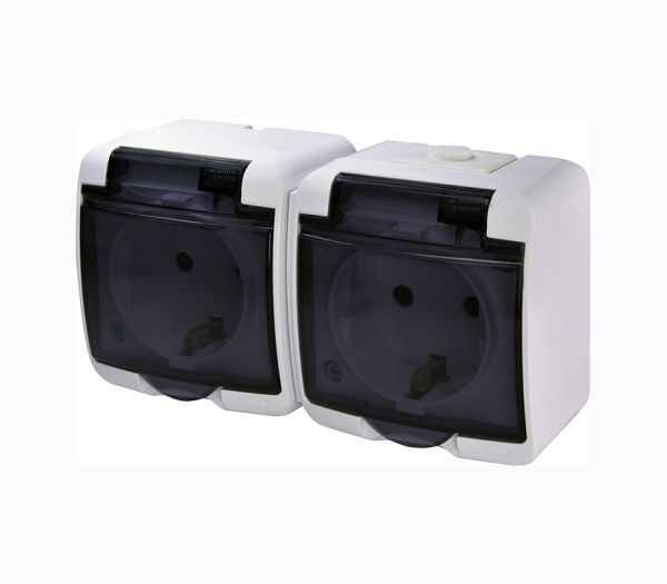 Розетка 2М Hermetics, IP54, RHE-2sd дымчатая крышка ETI(4668020)