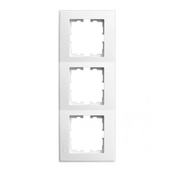 Рамка 3-на вертикальная Lezard LESYA белая(705-0200-153)