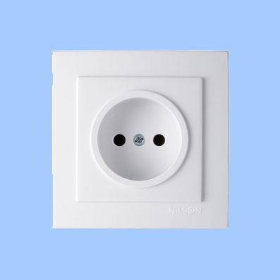 Розетка без з/к 24111015 Nilson Touran белая (12 шт/уп)(24111015)