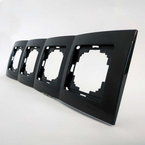 Рамка 4М универсальная 24220094 Nilson Touran черная ()(24220094)