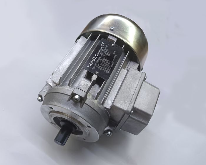 Електродвигун MOT. KW=0,18 4P GR. 63B14 LF IE1 N TRAMEC, Італія