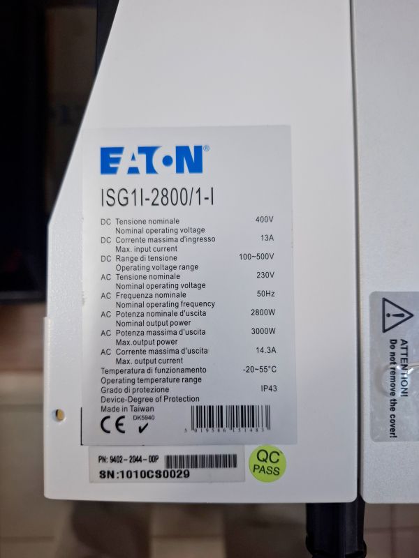 EATON ISG1I-2800/1-I   -  специализированный бестрансформаторный сетевой (grid-tie) солнечный инвертор 