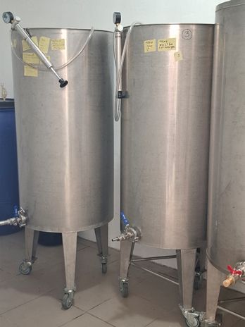 Ємність  з нержавіючої сталі AISI 304 L  200л