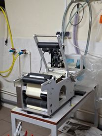 Етикетувальник полуавтоматичний